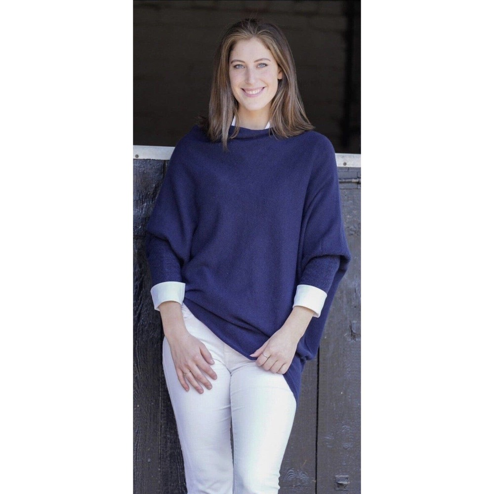 V283, EUC, Ella & Cherry One Size Long Sleeve Navy Blue Sweater Made In Italy
